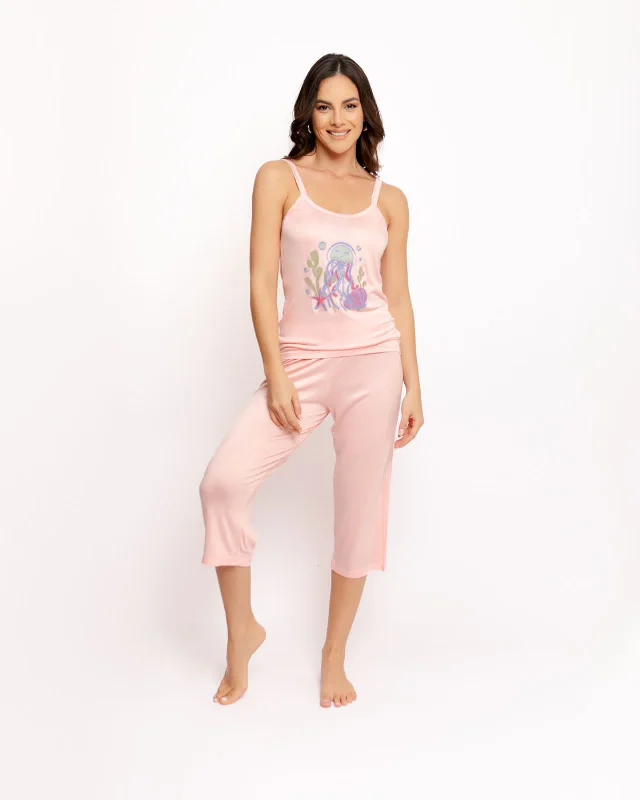 women's pajamas with a playful printPijama Mangano Tirantes