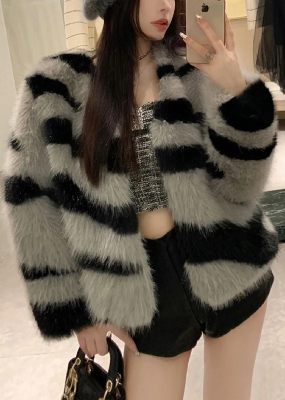 Women's Puffer CoatsWomen Grey V Neck Striped Fuzzy Fur Fluffy Coat Winter