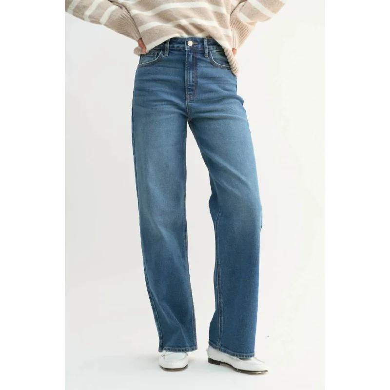 Women's Jodhpurs with Peter Pan CollarHigh Rise Straight Leg Jean In Blue