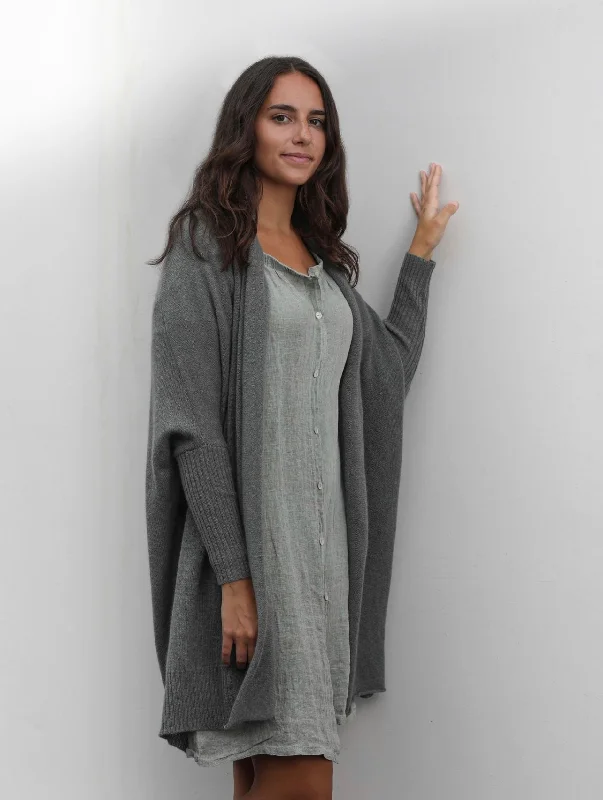 Women's Knitted SweatersCC Cashmere Cocoon sweater