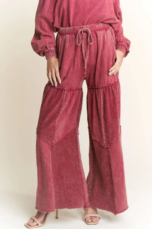 Women's Jodhpurs with Shirt CollarChevron Mineral Wash Pant In Burgundy