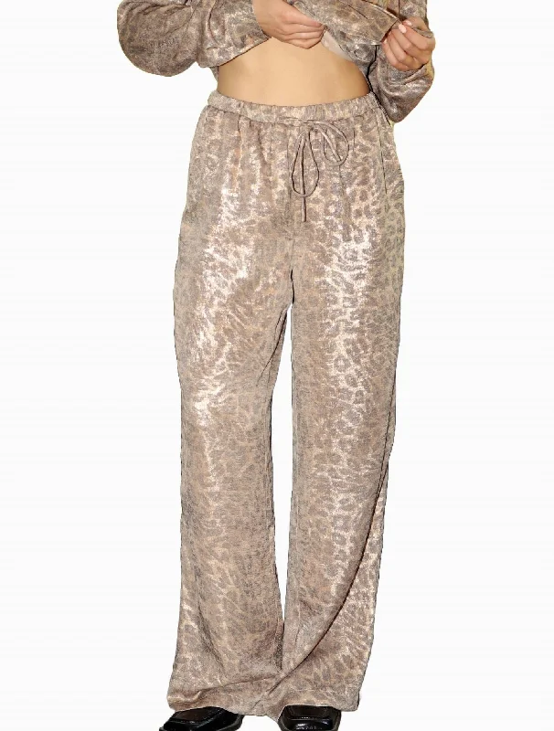 Women's Jodhpurs with U-Shaped CollarWomen's Metallic Leopard Satin Pant In Brown