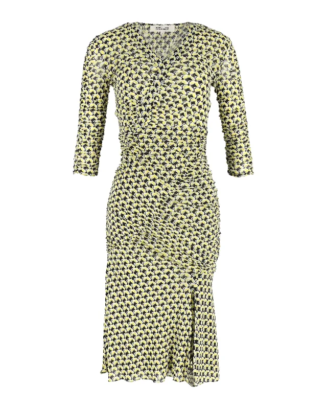 Women's Narrow Collar DressesDiane Von Furstenberg Printed Dress in Yellow Nylon