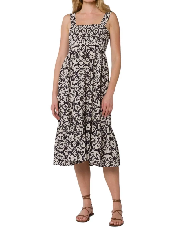 Women's Racerback DressesKehlani Dress In Geo Print