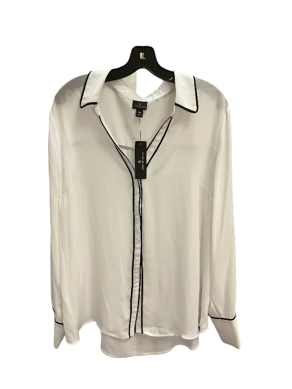 Women's Blouse with Asymmetrical HemTop Long Sleeve By Worthington In White Black, Size: 18