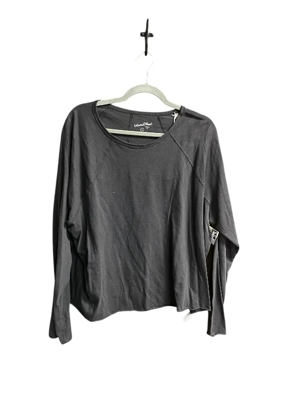 Women's Blouse with Cap SleevesTop Long Sleeve Basic By Universal Thread In Grey, Size: Xl