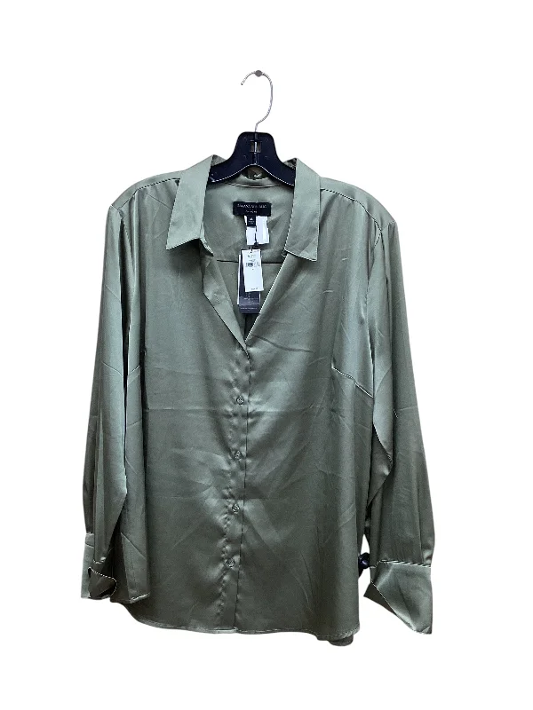 Women's Blouse with BeltTop Long Sleeve By Banana Republic In Green, Size: Xl